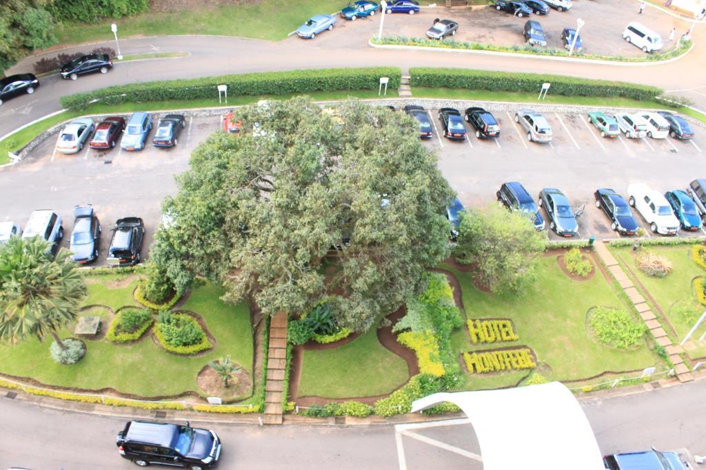Hotel Mont Febe Yaoundé Exterior photo
