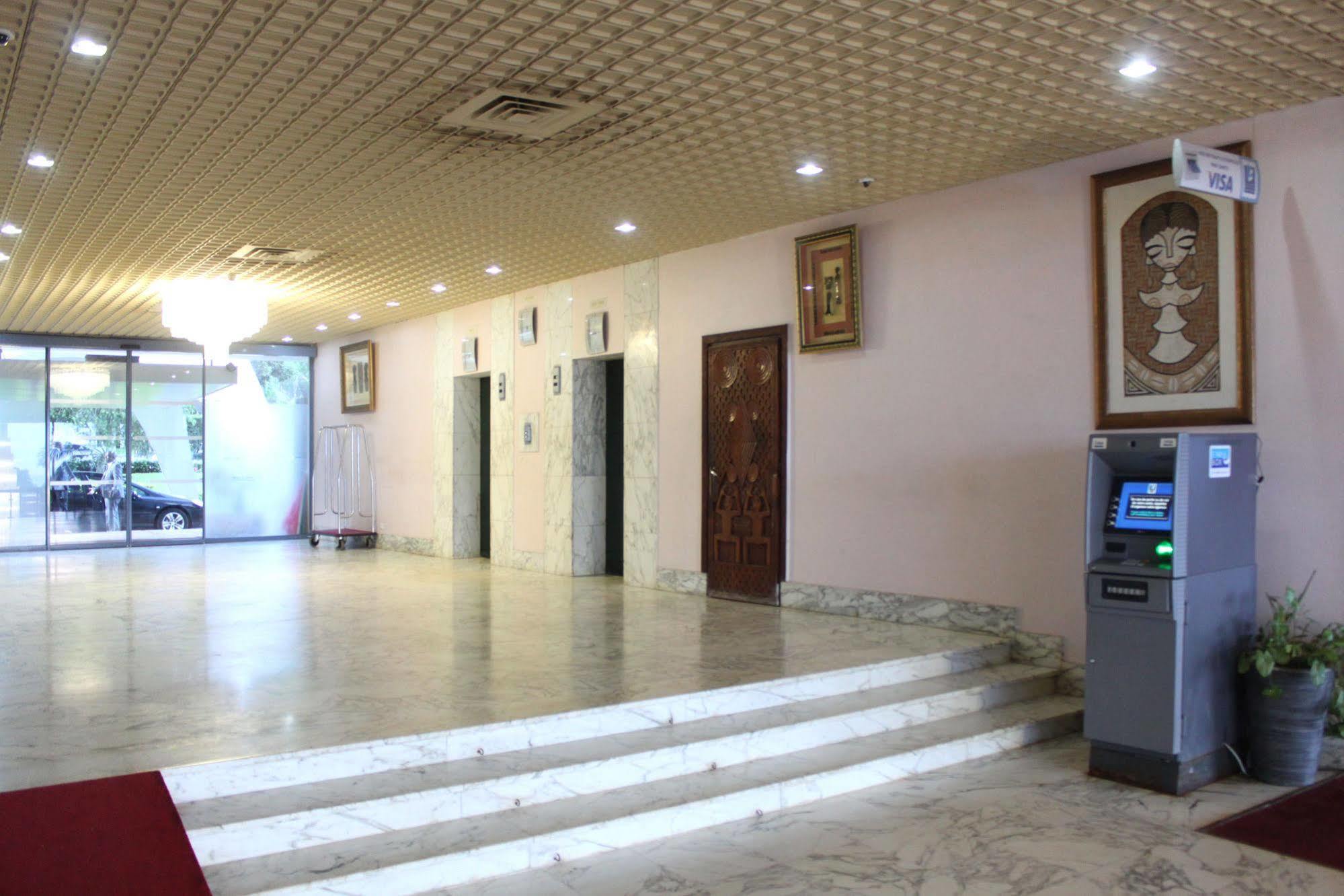 Hotel Mont Febe Yaoundé Exterior photo