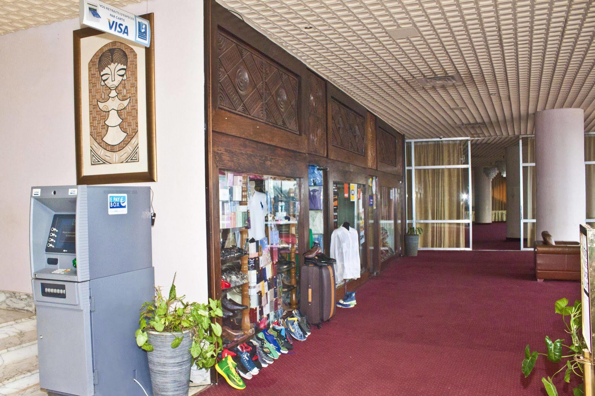 Hotel Mont Febe Yaoundé Exterior photo