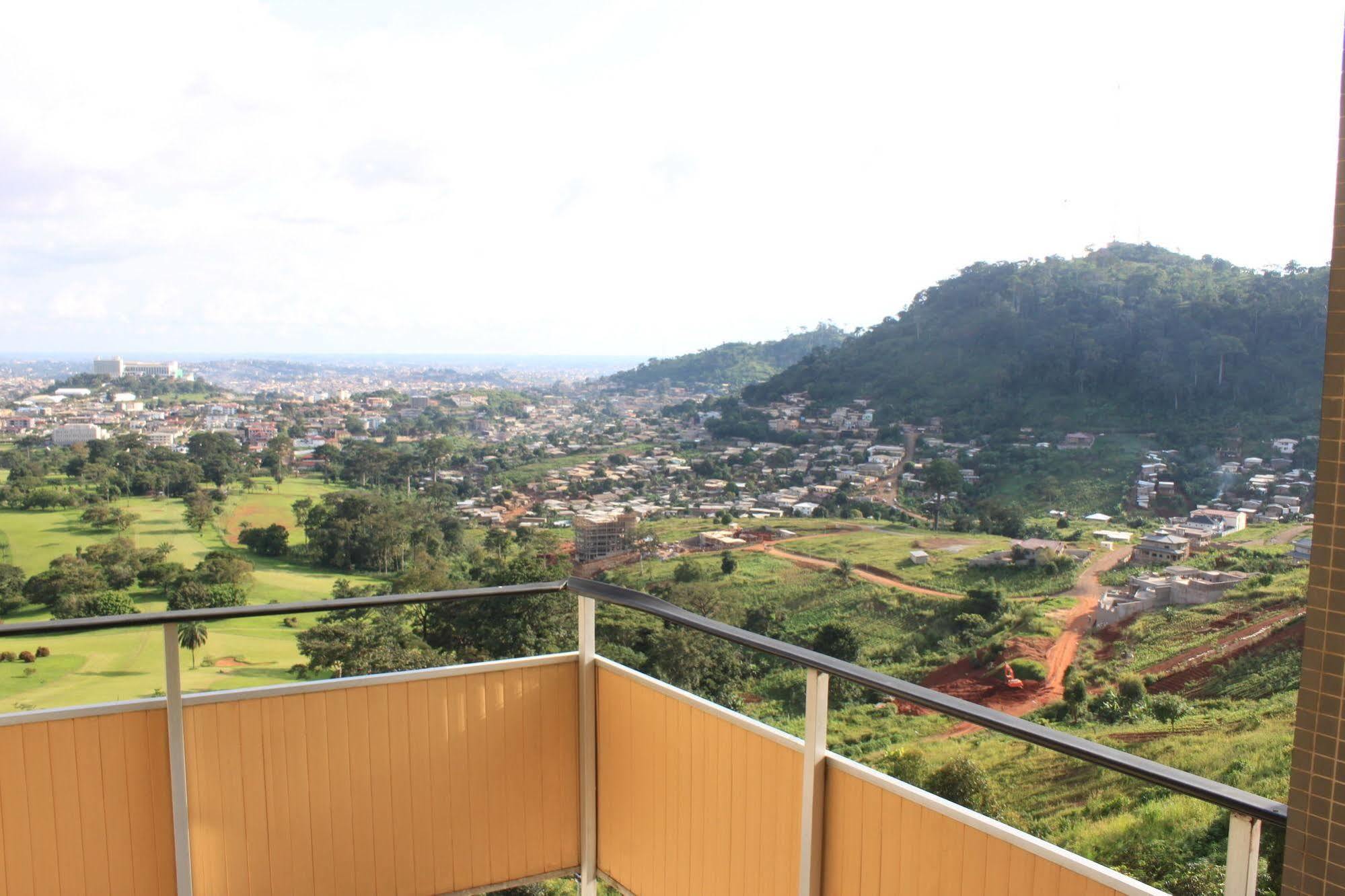 Hotel Mont Febe Yaoundé Exterior photo