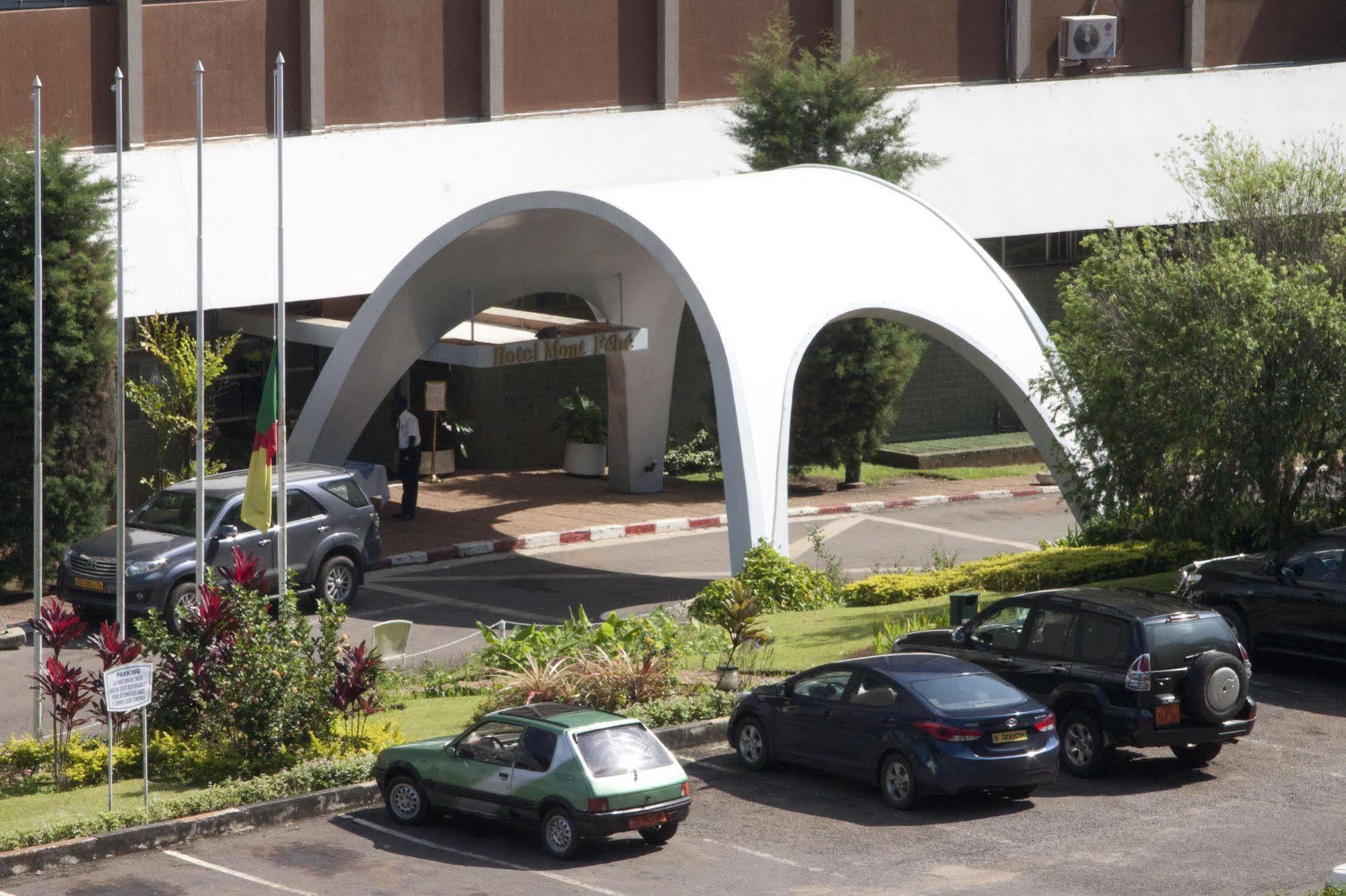 Hotel Mont Febe Yaoundé Exterior photo